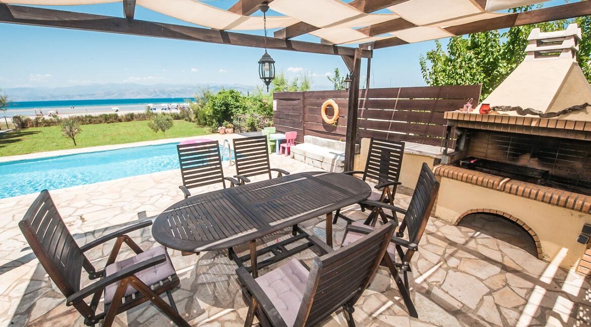 Villa with direct sea access at Corfu, Kassiopi. Corfu Luxury homes, Properties at the sea in Greece 33