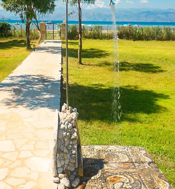 Villa with direct sea access at Corfu, Kassiopi. Corfu Luxury homes, Properties at the sea in Greece 5