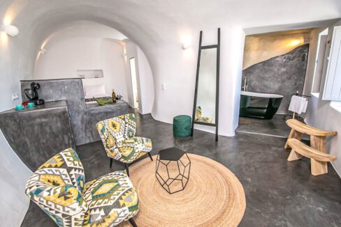 Houses Finikia Oia Santorini for sale, Hotel Sales Santorini, Properties Santorini Greece 1
