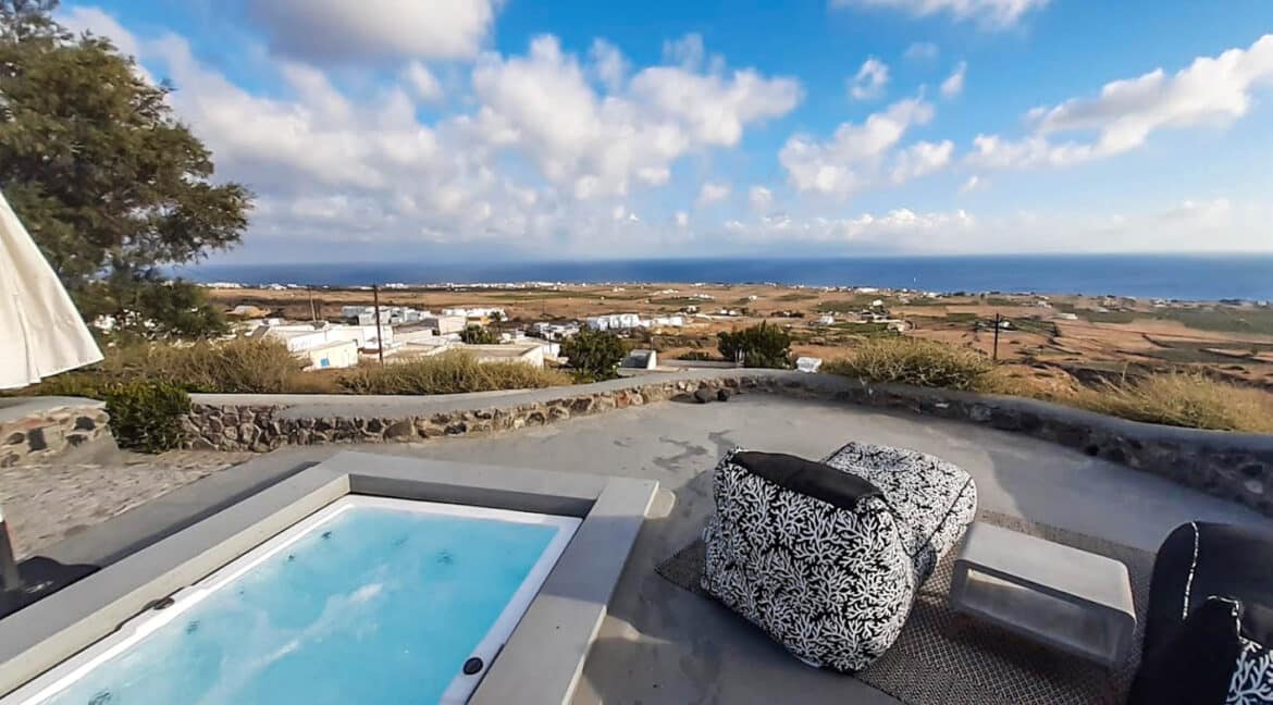 Houses Finikia Oia Santorini for sale, Hotel Sales Santorini, Properties Santorini Greece 4