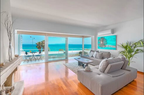 Beach Apartment at the best area of Athens, Alimos Athens Riviera