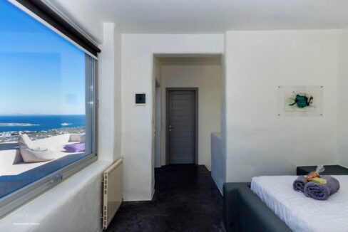 Luxurious villa on the island of Paros. Paros Properties, Paros Homes 16