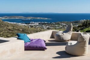 Luxurious villa on the island of Paros. Paros Properties, Paros Homes