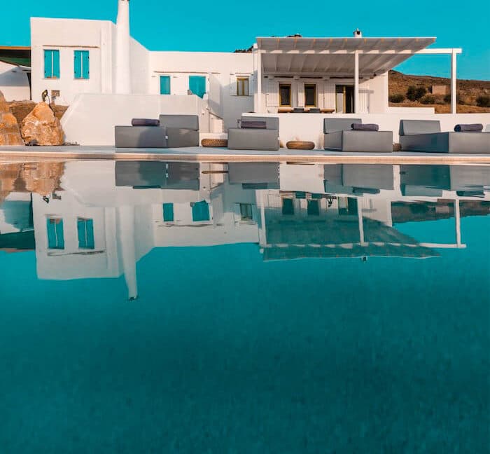 Property in Paros for sale with sea view. Best houses in Greece. Paros Properties 21