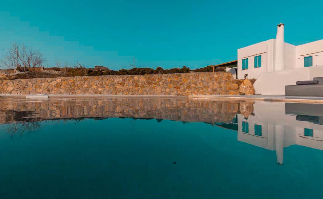 Property in Paros for sale with sea view. Best houses in Greece. Paros Properties 22