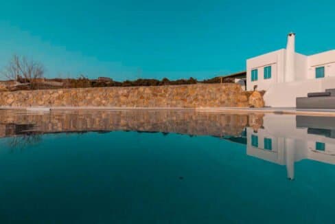 Property in Paros for sale with sea view. Best houses in Greece. Paros Properties 22