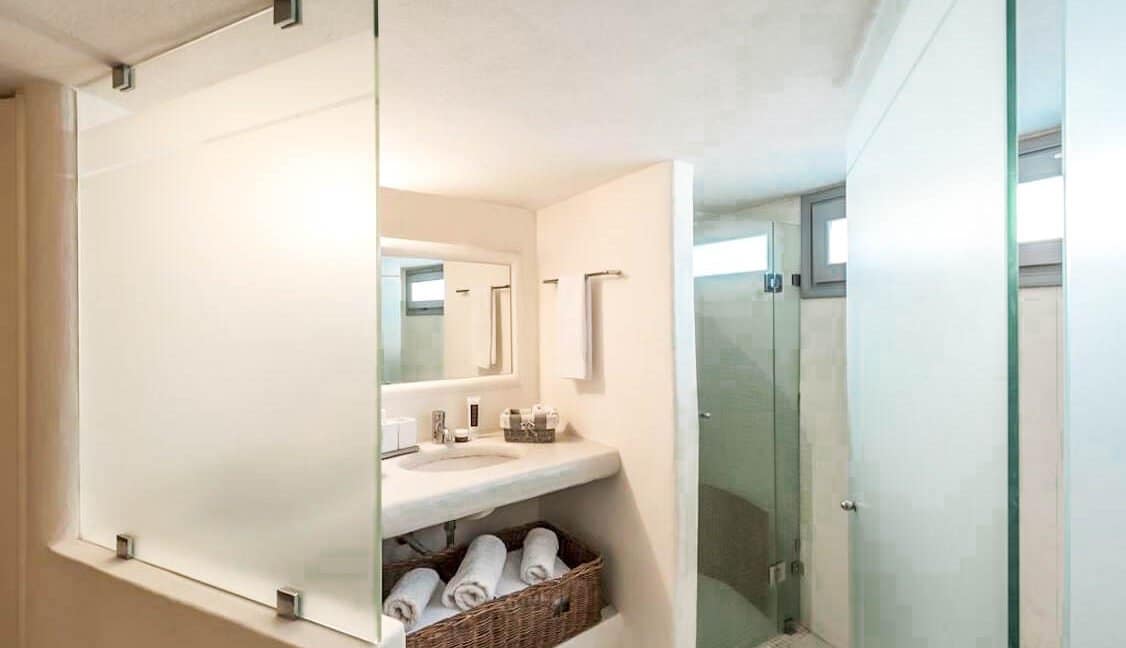 House for Sale in Paros Island Greece. Properties for Sale Paros 5