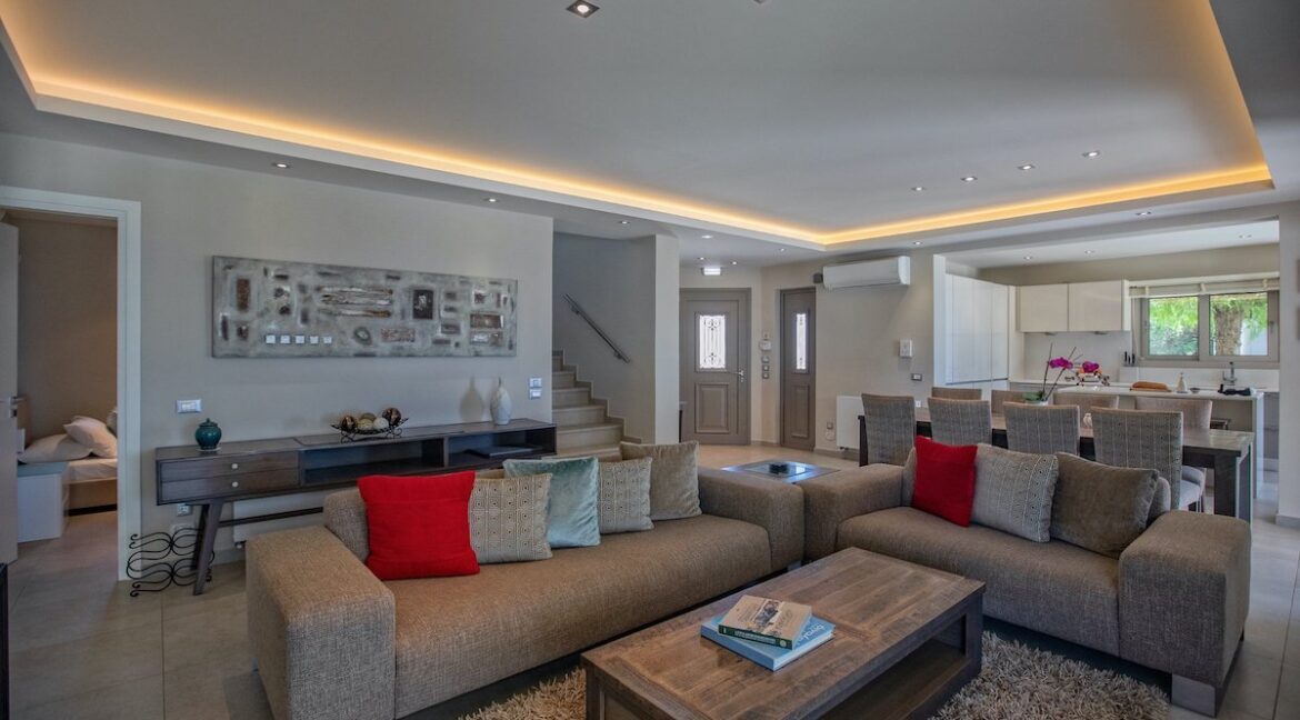 Property in Kefalonia Island, Kefalonia Luxury Property 21