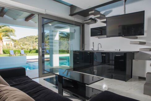 Seafront Villa Porto Heli Peloponnese, Luxury Estates in Porto Heli 11