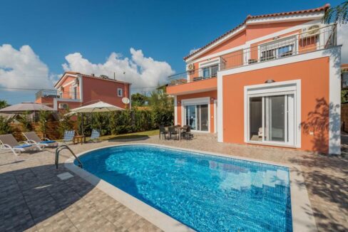 Seafront Villas in Zakynthos, Complex of 2 villas for sale 28