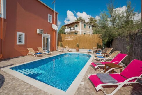 Seafront Villas in Zakynthos, Complex of 2 villas for sale 32