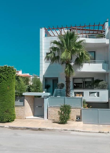 Villa with garden in Glyfada Athens, Homes in Glyfada South Athens, Buy House in Glyfada 30