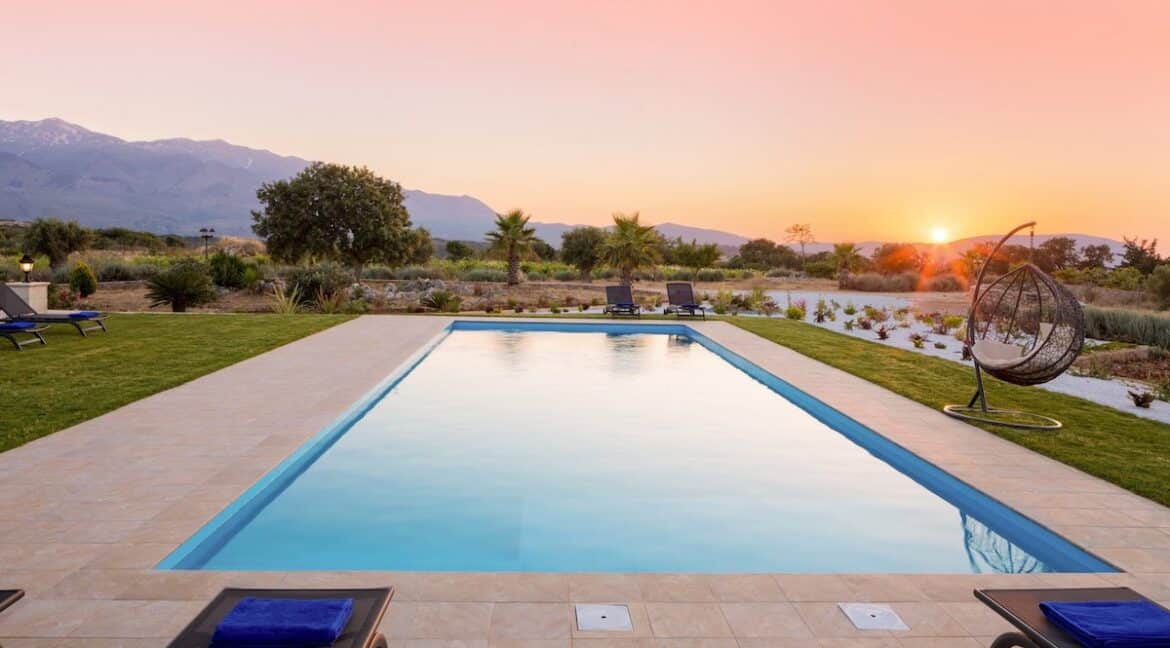 Villa with very big Land Plot Crete Greece 2