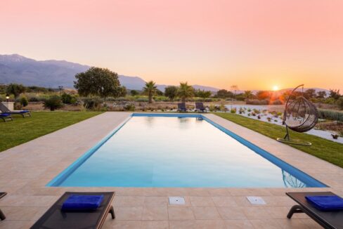 Villa with very big Land Plot Crete Greece 2