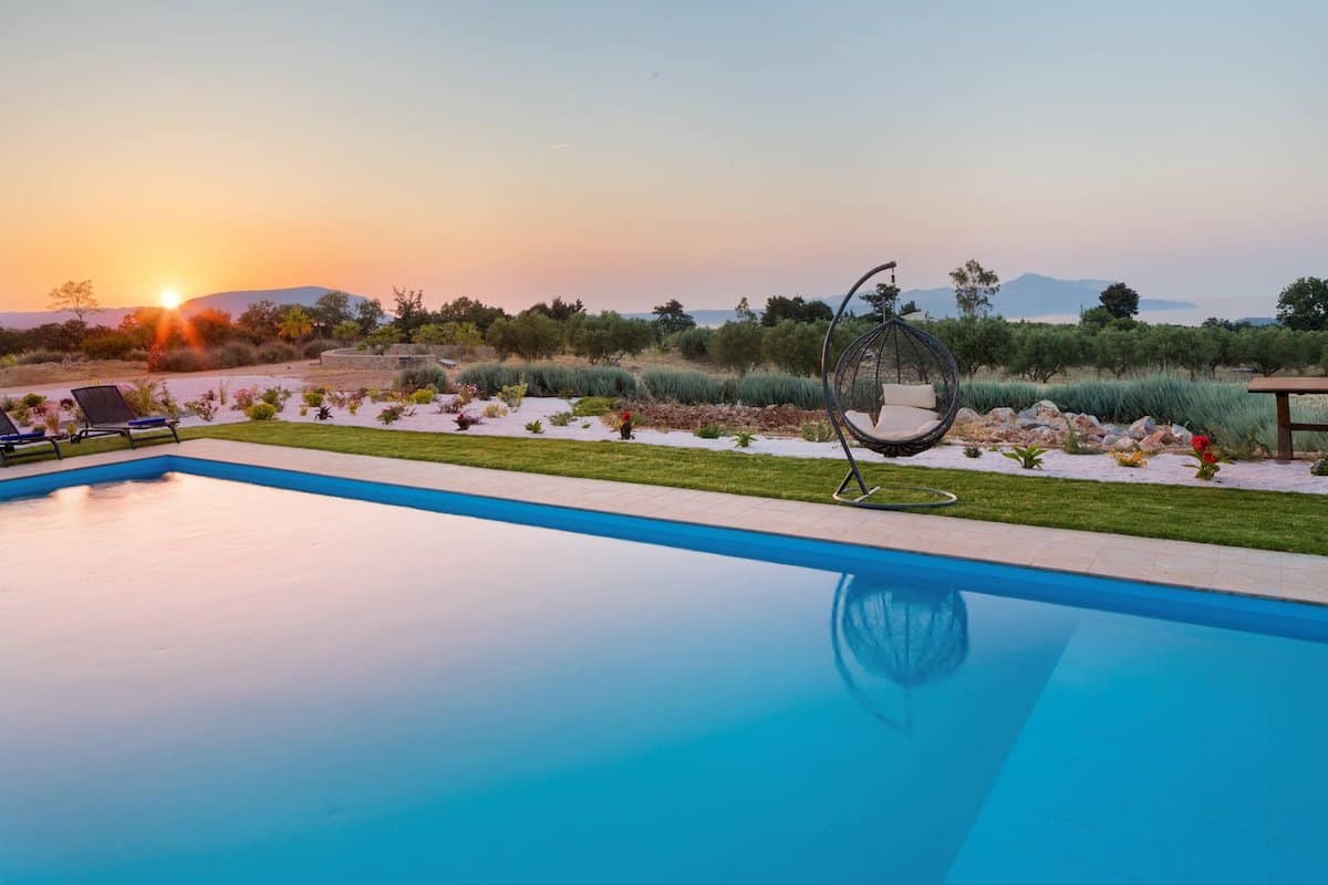 Villa with very big Land Plot (30.000sqm) , West Crete