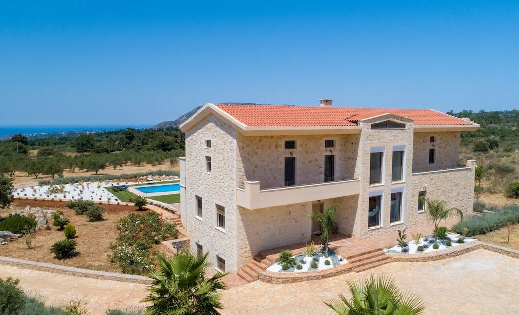Villa with very big Land Plot Crete Greece 35