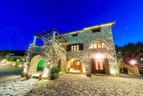 villas in Zakynthos for sale 24