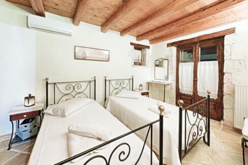 villas in Zakynthos for sale 6