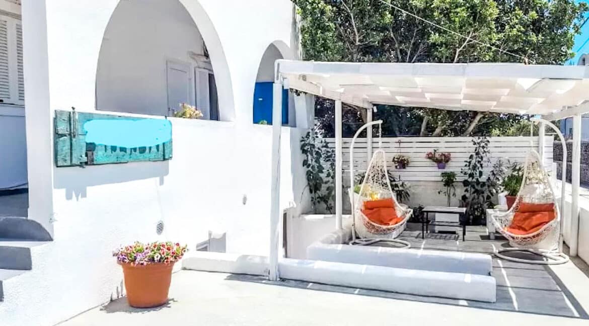 Apartments in Perissa Santorini near the sea 3