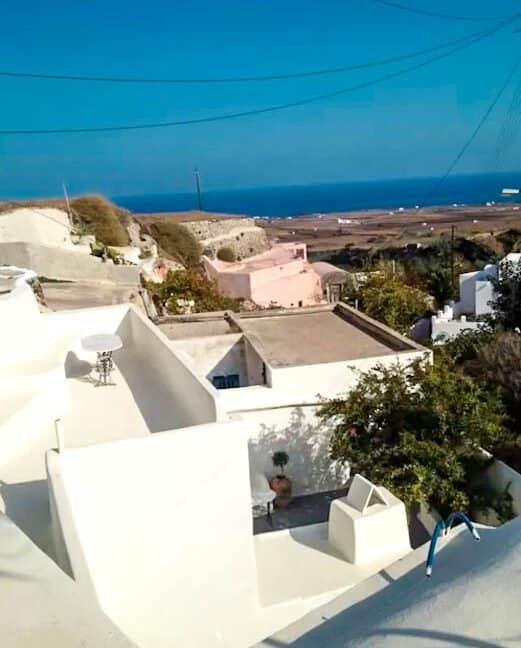 Cave Houses in Santorini Finikia Oia . Santorini Property 1