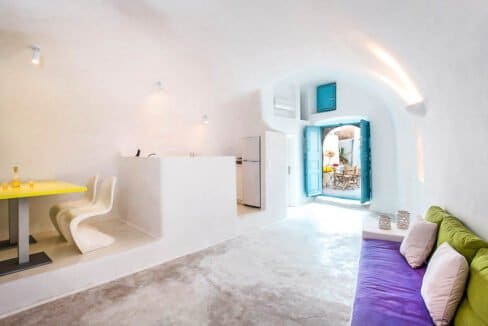 Cave Houses in Santorini Finikia Oia . Santorini Property 10
