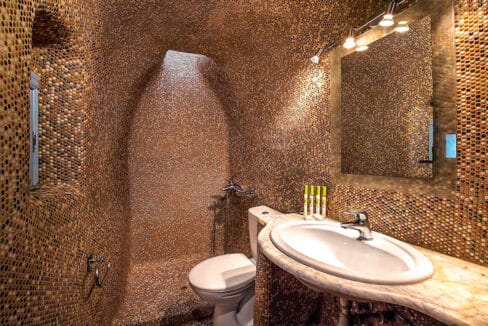 Cave Houses in Santorini Finikia Oia . Santorini Property 14