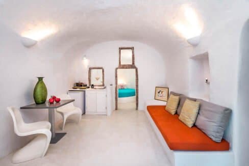 Cave Houses in Santorini Finikia Oia . Santorini Property 19