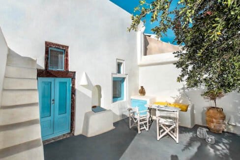 Cave Houses in Santorini Finikia Oia . Santorini Property 21