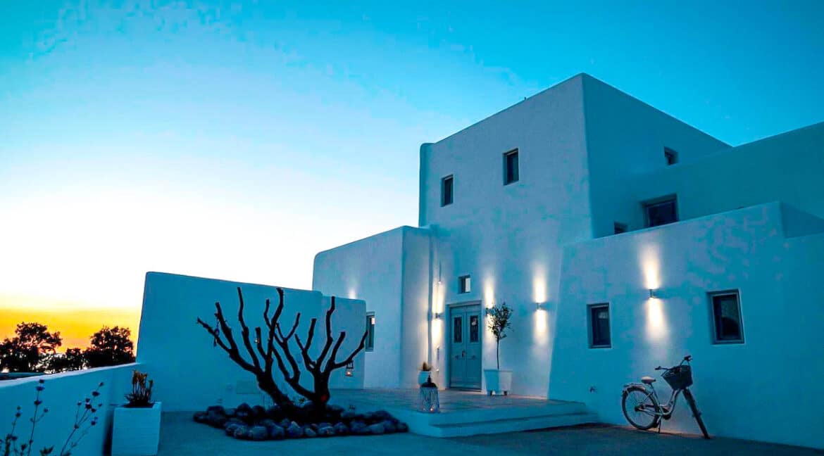 Luxury Property Antiparos Island Greece. Luxury Villas in Greek Islands 2