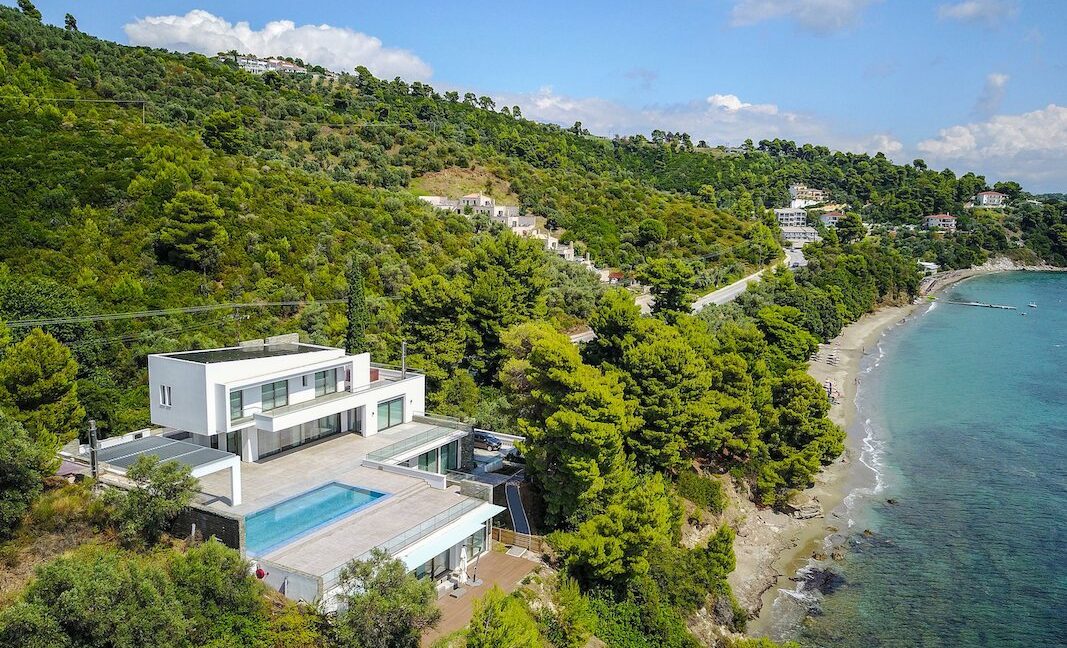 Luxury Seafront Property in Skiathos Greece. Hyperlux Seafront Villa in Greece 23