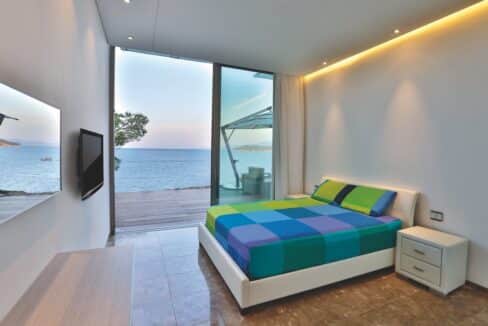 Luxury Seafront Property in Skiathos Greece. Hyperlux Seafront Villa in Greece 4