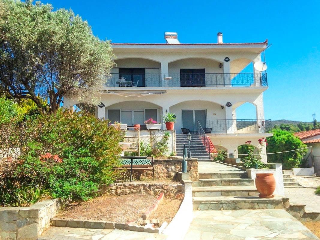 Seafront House in Evia Greece FOR SALE