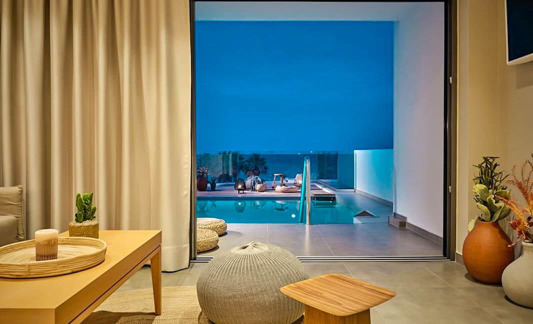 Seafront Property of 3 Luxury Suites Zakynthos 4