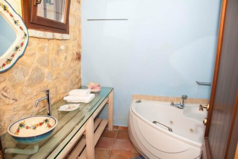 Stone House for Sale Meganisi Lefkada. Lefkada Properties 4