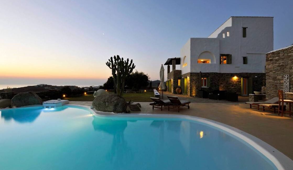 Villa in Paros with panoramic views. Luxury Estates in Paros Greece 1