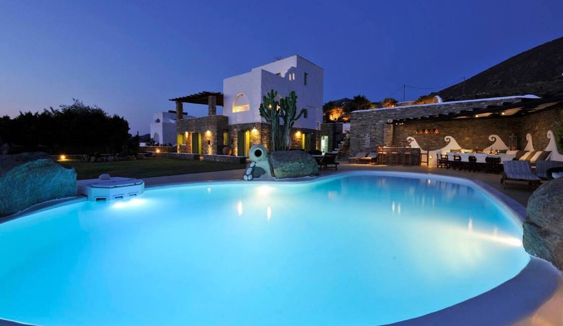 Villa in Paros with panoramic views. Luxury Estates in Paros Greece 2