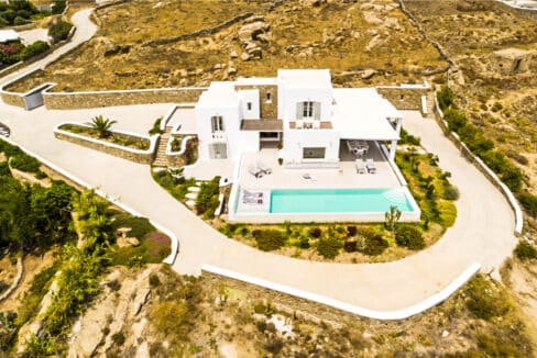 Villa near Chora Mykonos, Villa in Tourlos Mykonos for Sale