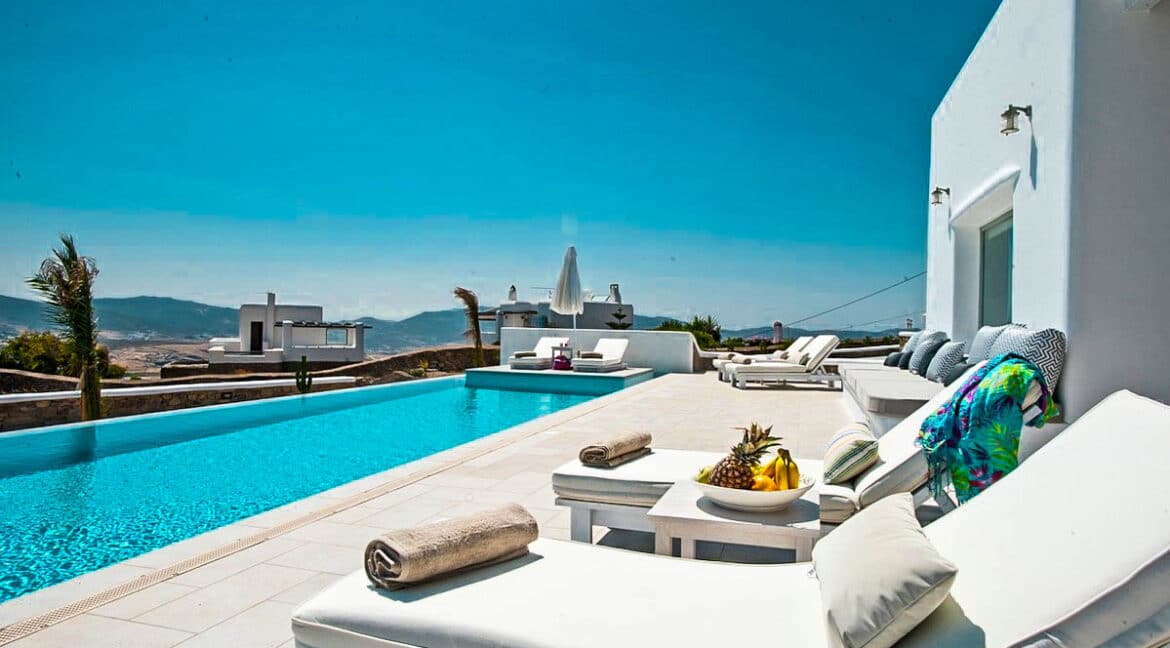 Villa near Chora Mykonos, Villa in Tourlos Mykonos for Sale 6