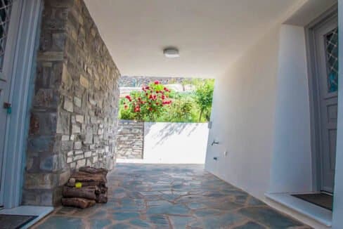 Beautiful Sea View villa in Paros Greece for Sale 32