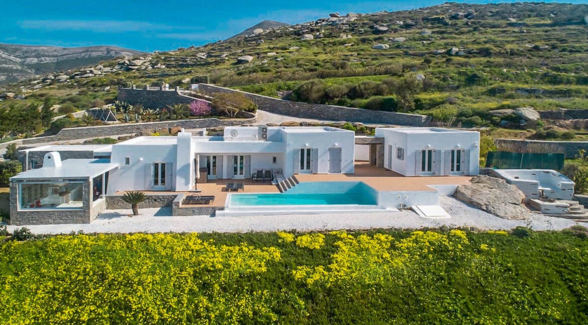 Beautiful Sea View villa in Paros Greece for Sale