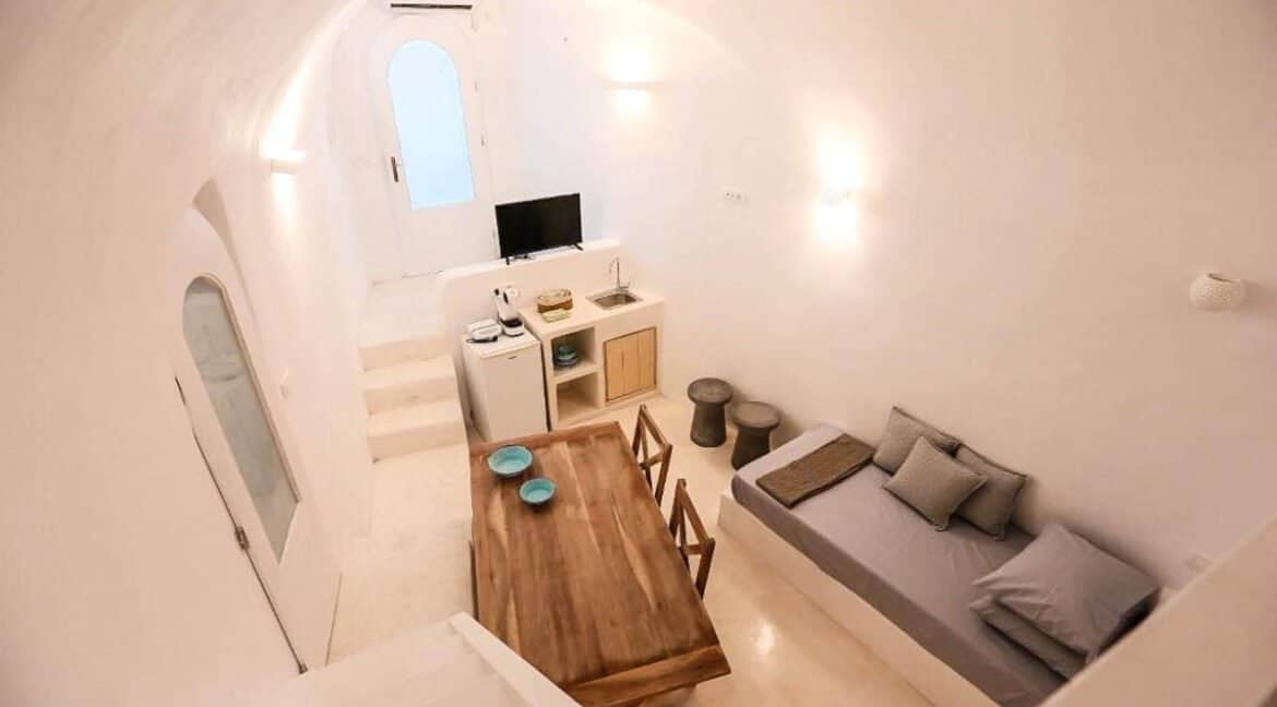 Cave House Santorini Greece for Sale, Akrotiri, Santorini Island Properties. Santorini Greece Real Estate 10