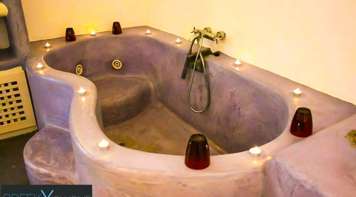 House for sale Santorini Greece, Megalochori. Santorini Properties 5