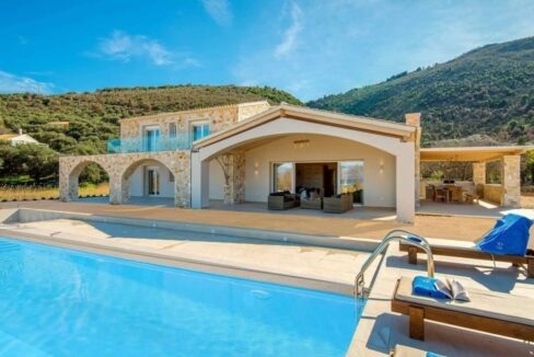 Seafront Beach House Corfu Greece for sale, Corfu Luxury Homes. Property Corfu Greece, Corfu Islands Greece 1