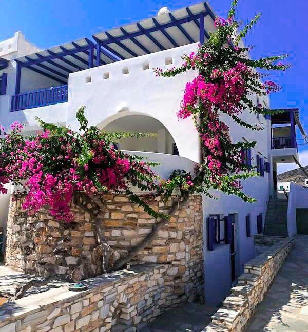 Seafront Villa in Antiparos in Cyclades Greece 11