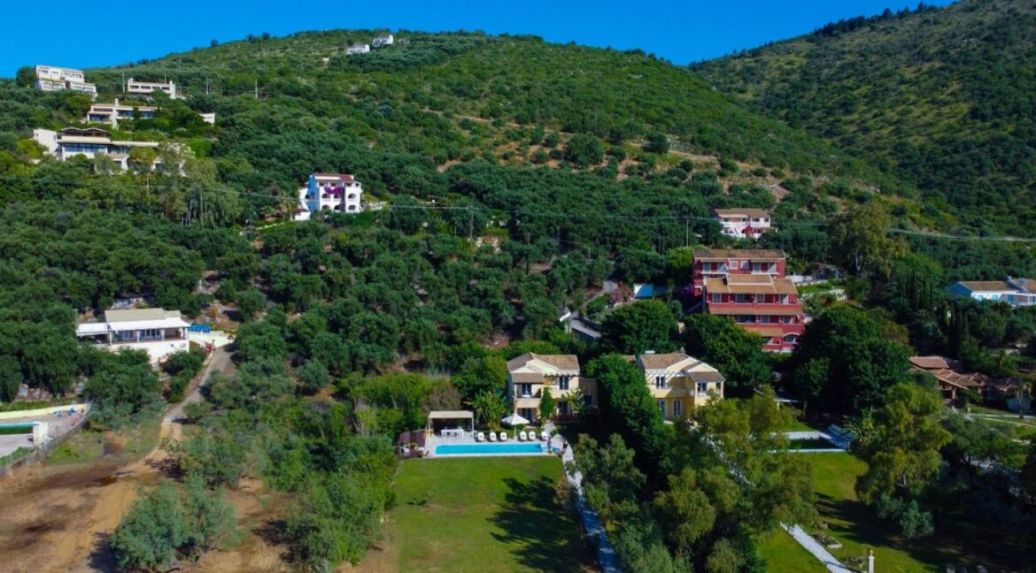Villa with direct sea access at Corfu, Kassiopi. Corfu Luxury homes 21