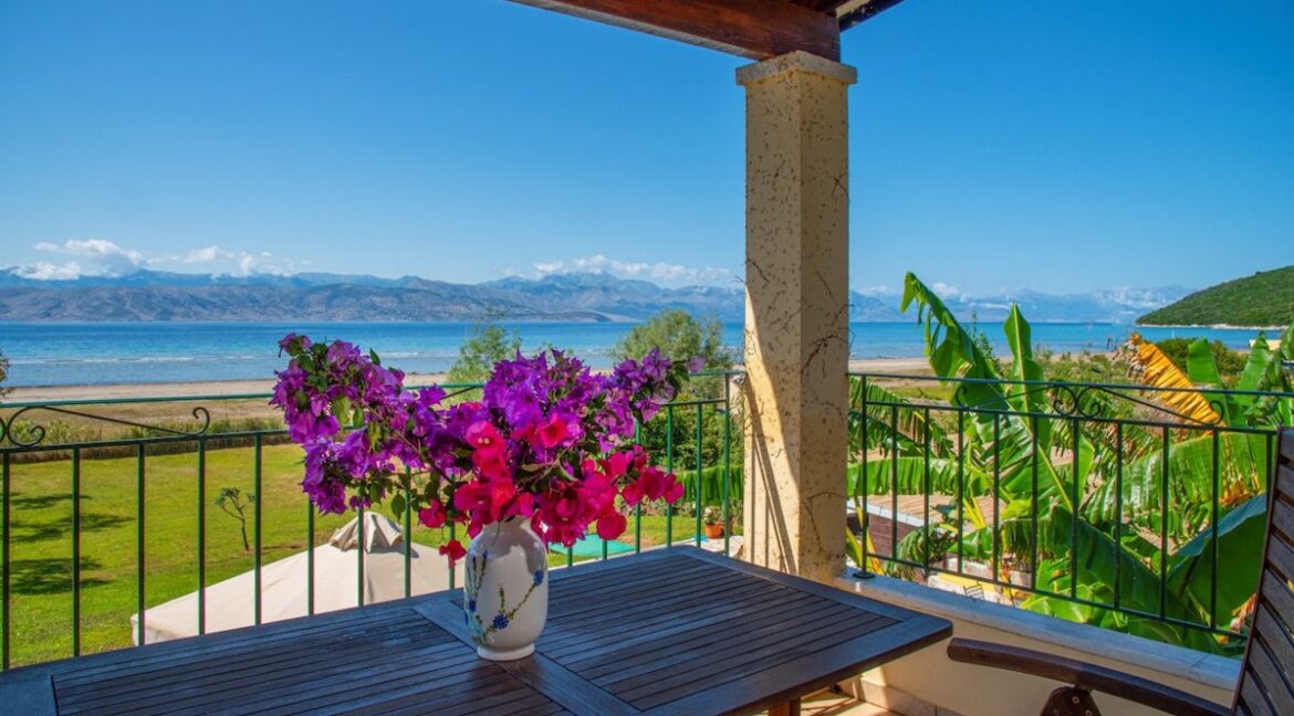 Villa with direct sea access at Corfu, Kassiopi. Corfu Luxury homes 32