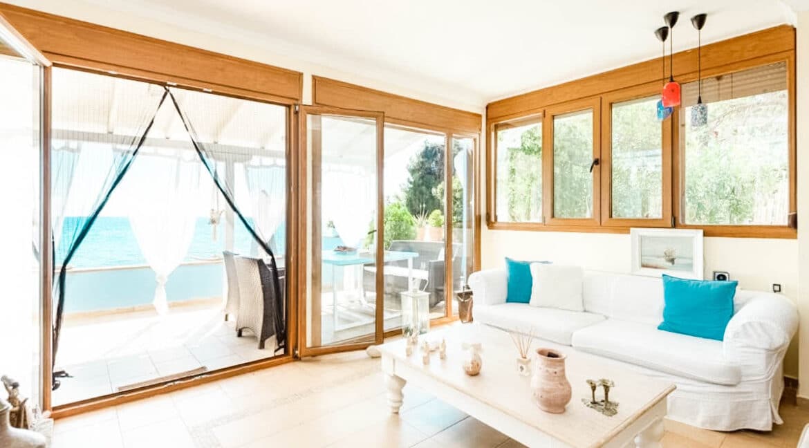 Beachfront House Kassandra Halkidiki Greece for sale. Seafront Houses in Halkidiki for sale 25