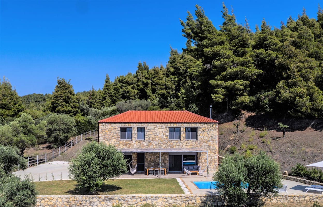 Beautiful villa Sithonia Halkidiki. Hill top Villa Halkidiki Greece for sale