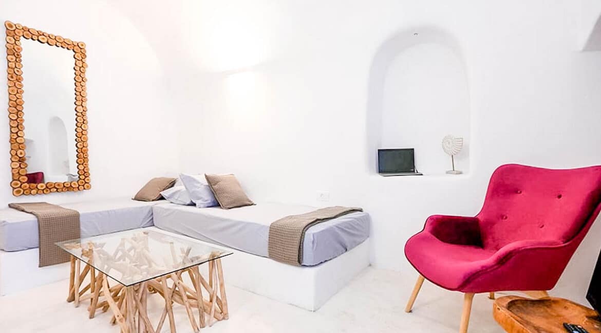 Cave House Santorini Greece for Sale, Akrotiri, Santorini Island Properties 10