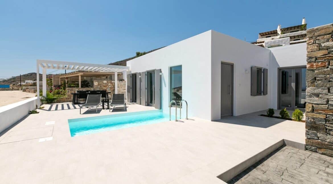 House with Pool in Paros Greece for sale. Properties Paros Greece 30